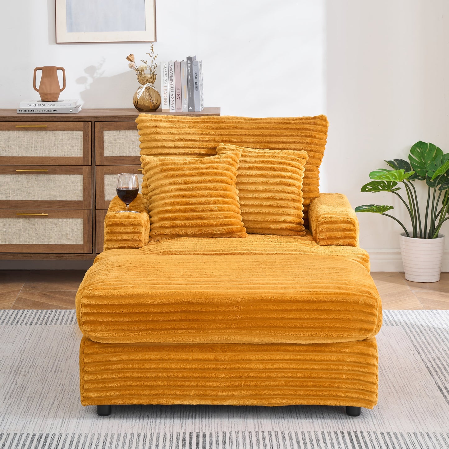 DelaraNest Armchair with Ottoman