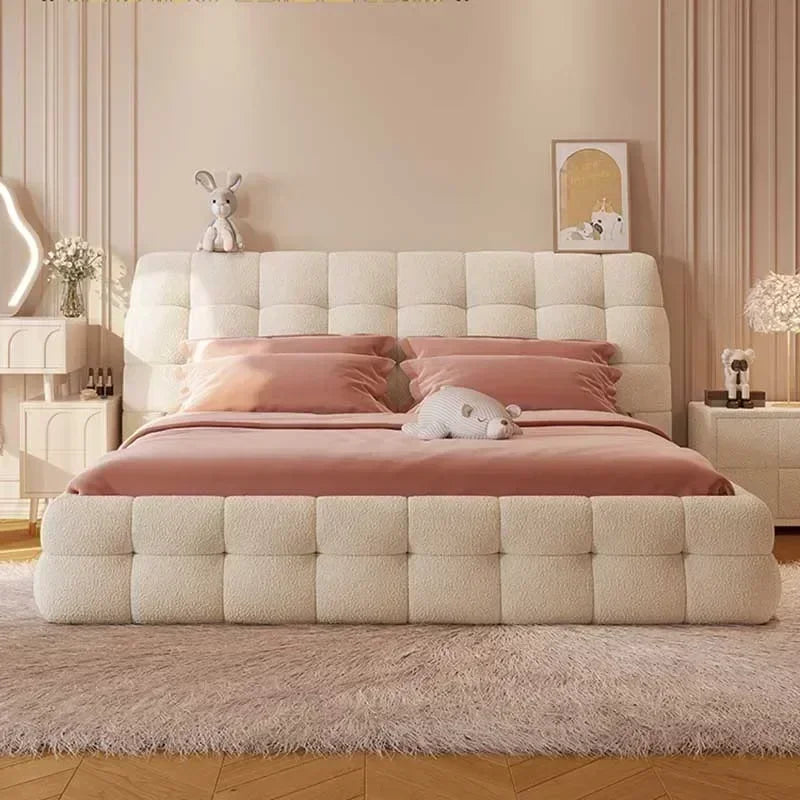 Queen Snow Haven Upholstered Platform Bed