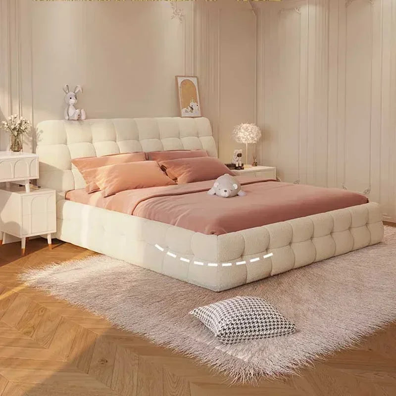 Queen Snow Haven Upholstered Platform Bed